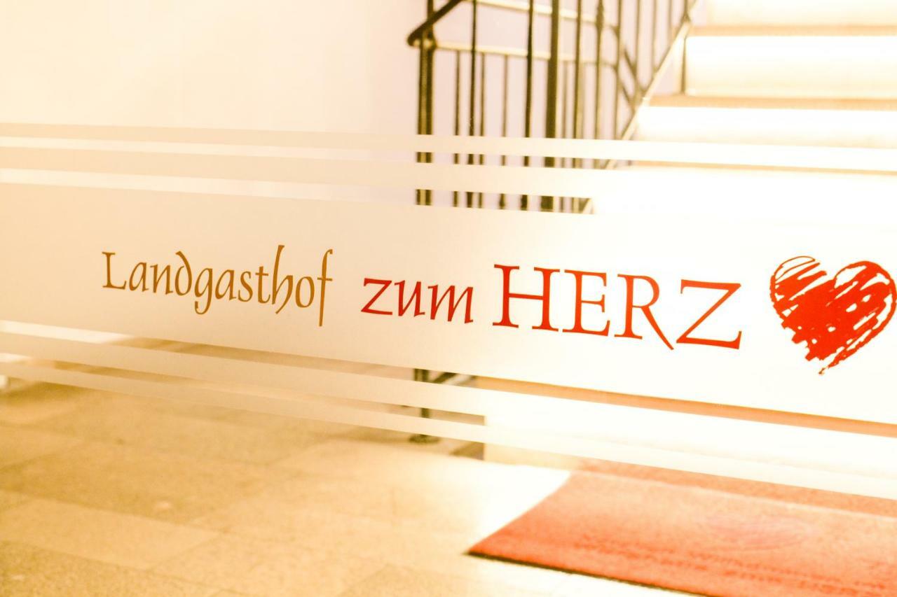 Landgasthof Zum Herz Trauchgau ภายนอก รูปภาพ