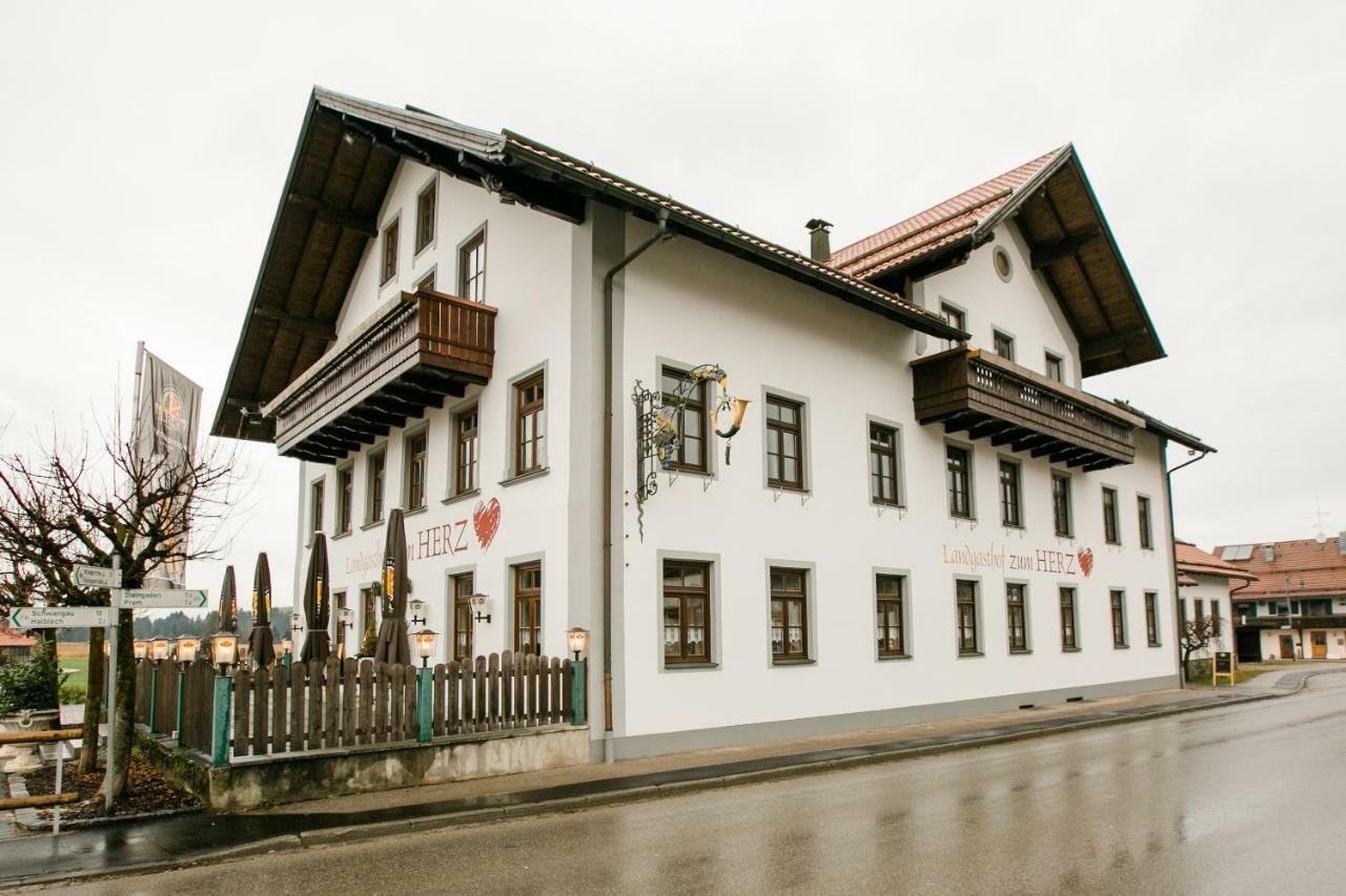 Landgasthof Zum Herz Trauchgau ภายนอก รูปภาพ